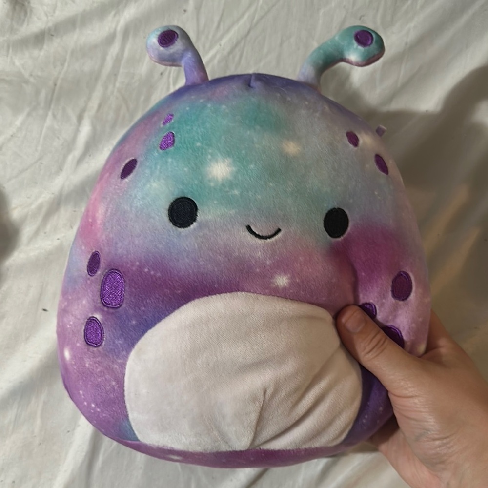 Squishmallow alien